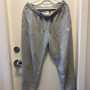 Women’s nike joggers